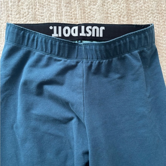 Nike Women Teal Logo Leggings - Picture 8 of 9